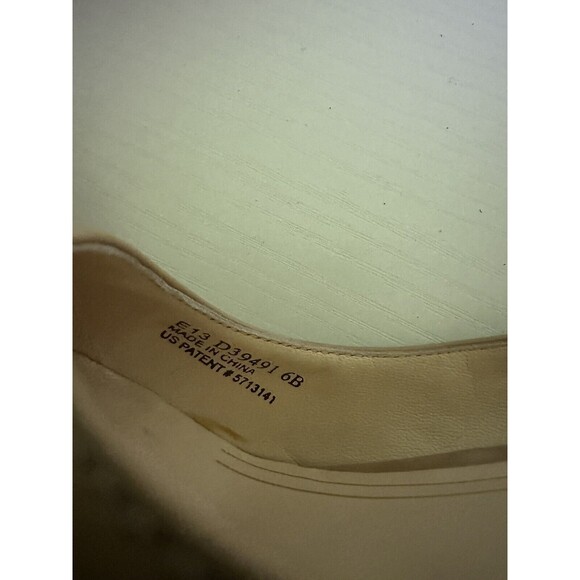 COLE HAAN Chelsea Air Pump Women's 6B Tan Patent Slip On Platform‎ Heel Shoe GUC - Picture 9 of 11